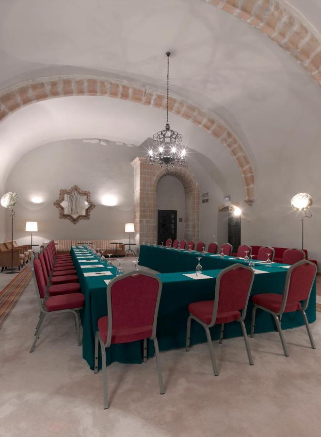 Parador De Trujillo Εξωτερικό φωτογραφία
