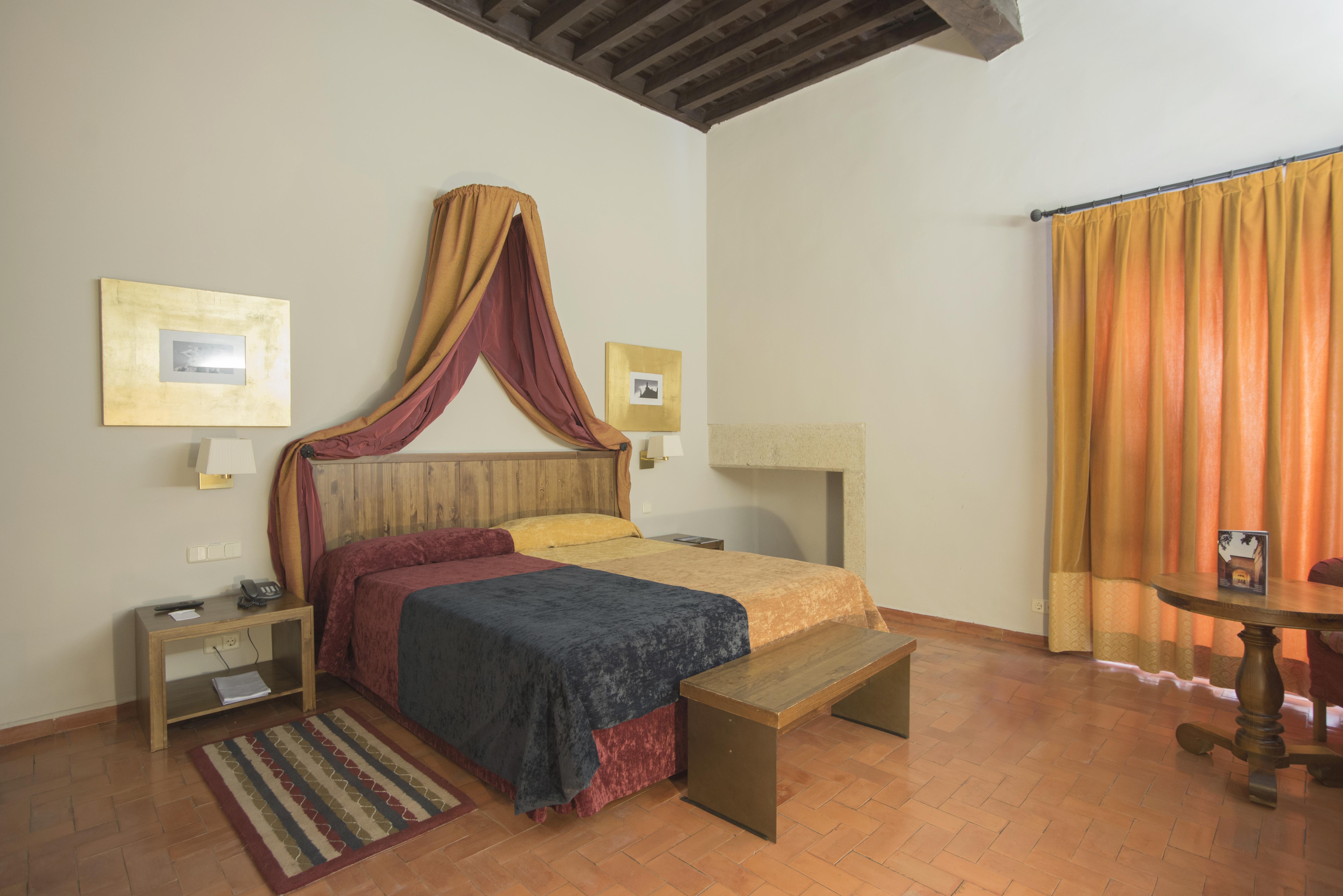 Parador De Trujillo Εξωτερικό φωτογραφία